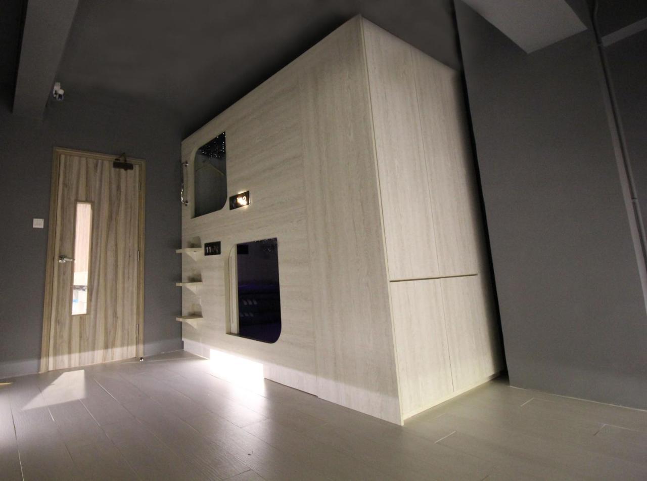 L'Etoile De Mer Mong Kok - Capsule Hotel Kowloon  Exterior foto
